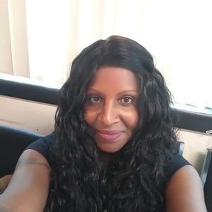 Meet your Posher, Carol